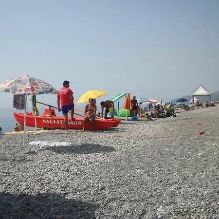 Taormina Bay Lucia's House Tatil Evi Roccalumera